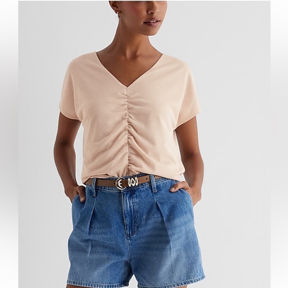Express Tops - NWT Express Relaxed V-Neck Ruched Tee Size Small
